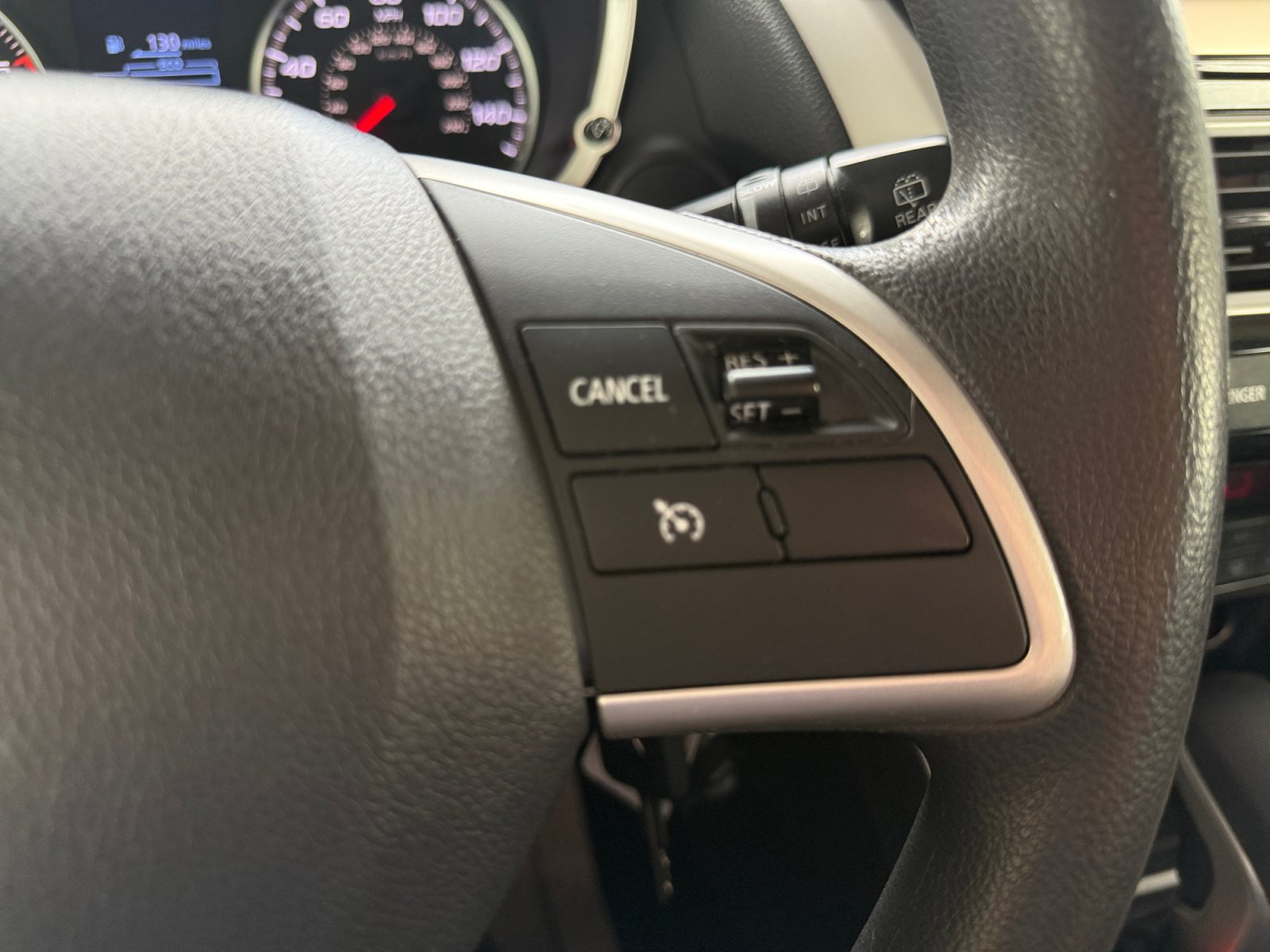 Used 2020 Mitsubishi Eclipse Cross ES AWD/4WD image 18