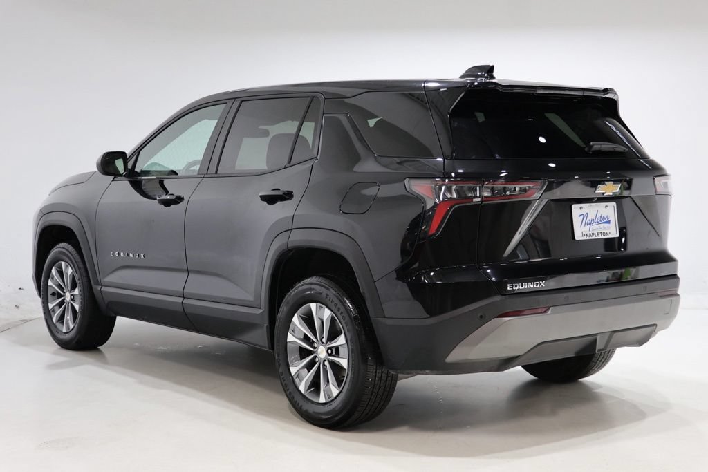 Used 2025 Chevrolet Equinox LT FWD image 5