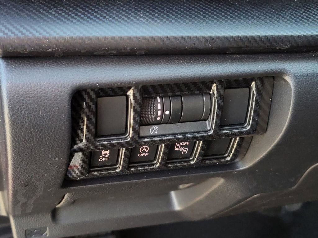 Used 2020 Subaru Crosstrek 2.0i Premium w/ Moonroof Package 1 image 20