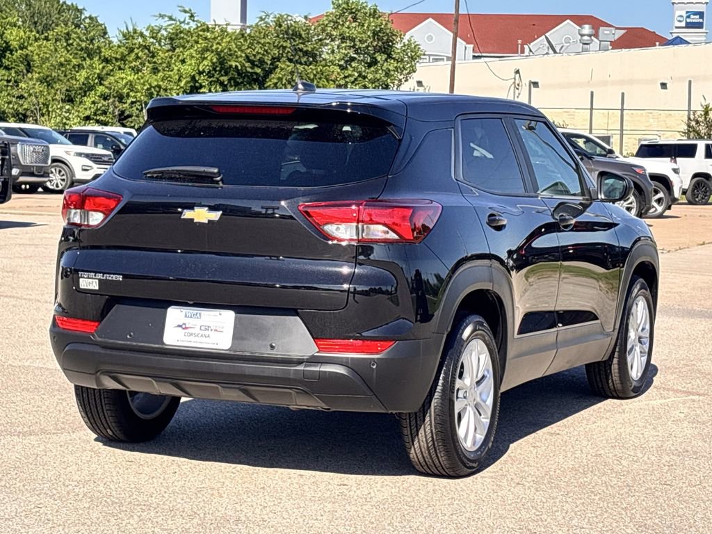 New 2026 Chevrolet TrailBlazer LS w/ LS Convenience Package FWD image 4