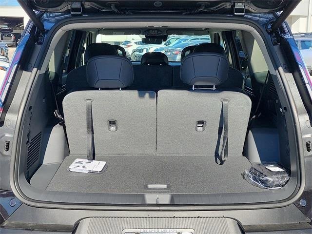 New 2026 Kia EV9 Wind image 6