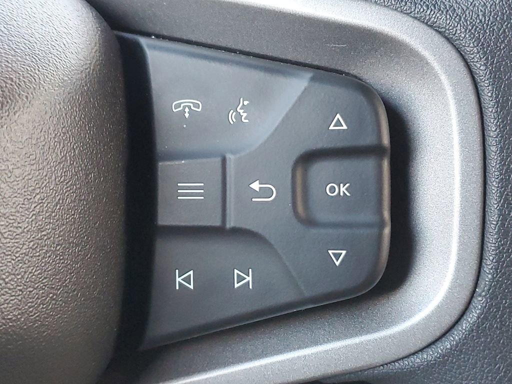 New 2025 Ford Bronco 4-Door image 12