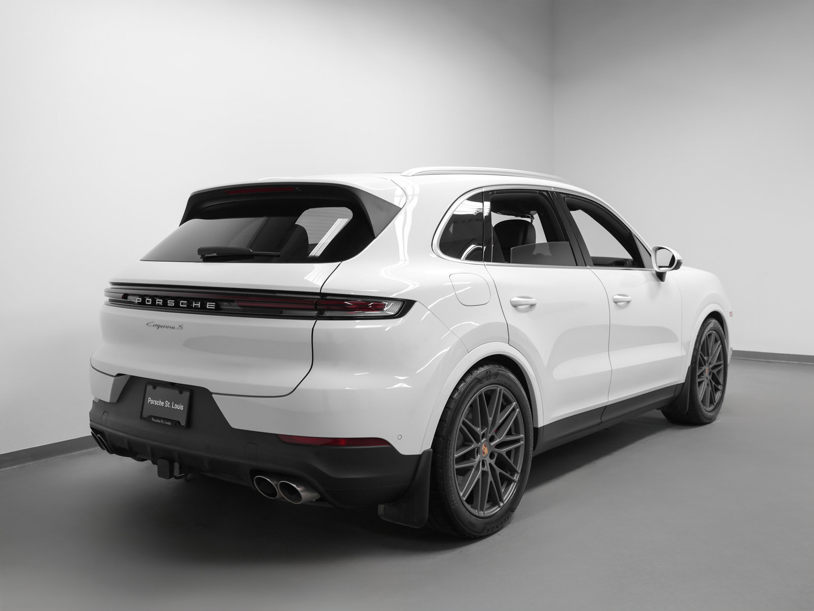 Certified 2025 Porsche Cayenne S AWD/4WD image 12