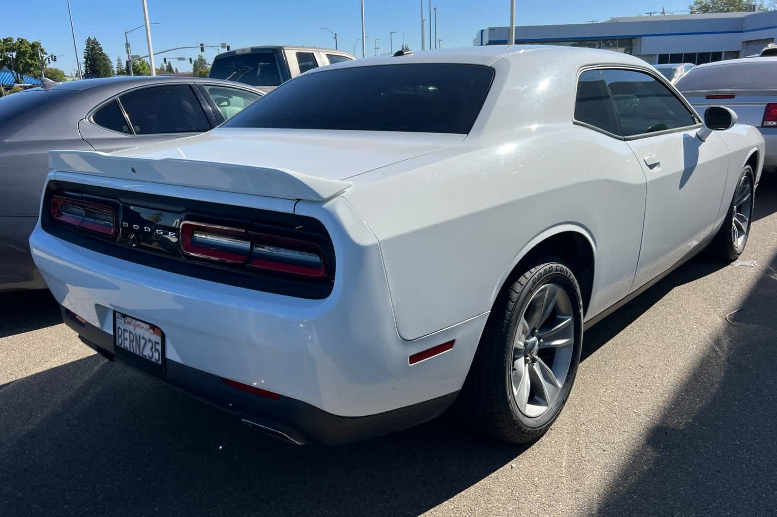 Used 2018 Dodge Challenger SXT RWD image 4