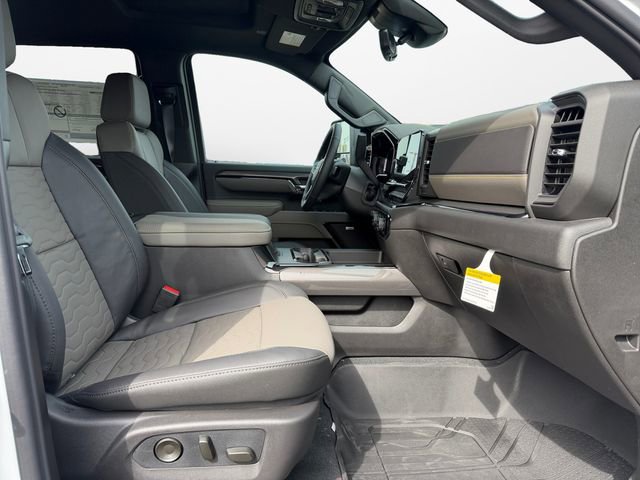 New 2026 Chevrolet Silverado 2500 ZR2 image 15