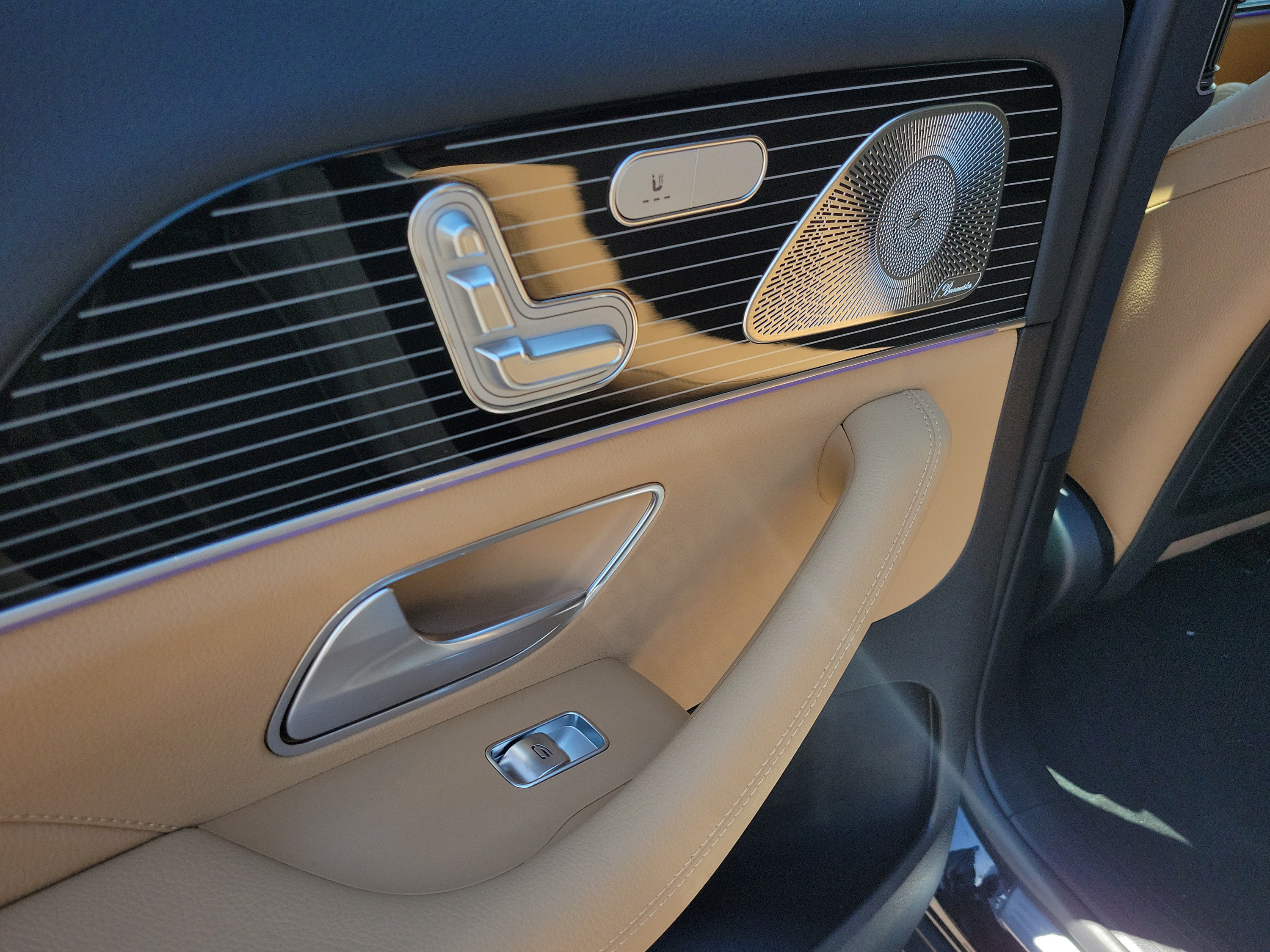 New 2026 Mercedes-Benz GLS 450 4MATIC image 8