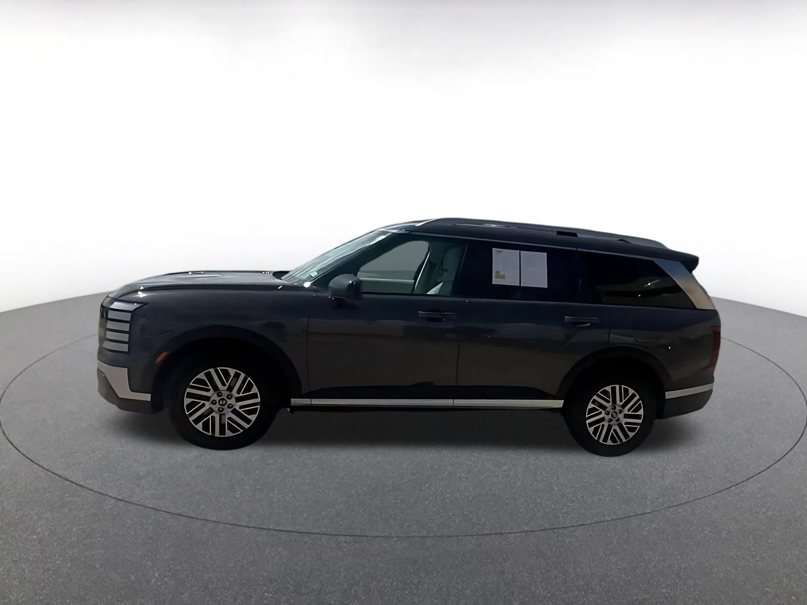 Used 2026 Hyundai Palisade SEL FWD image 9