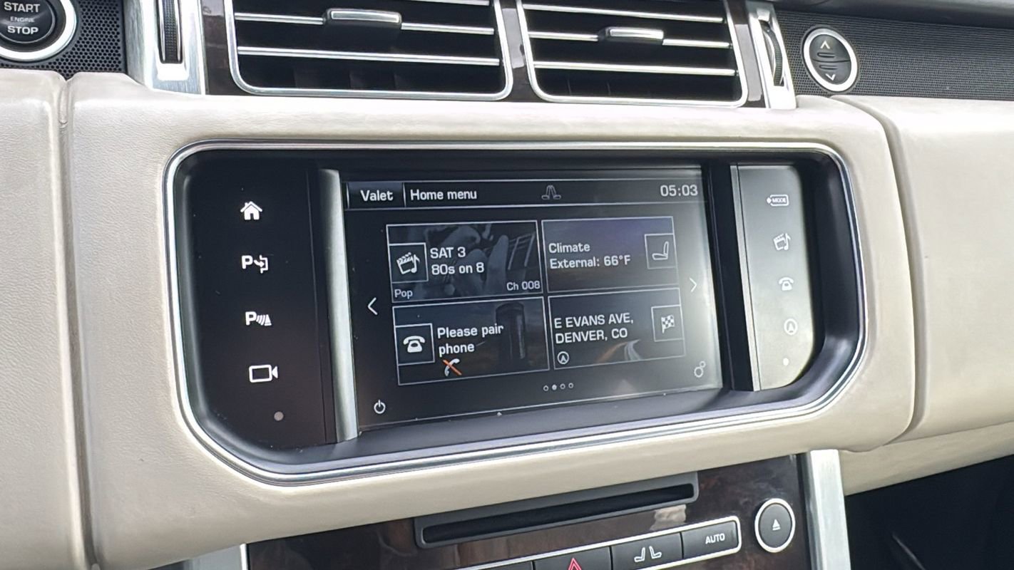 Used 2016 Land Rover Range Rover Supercharged image 24