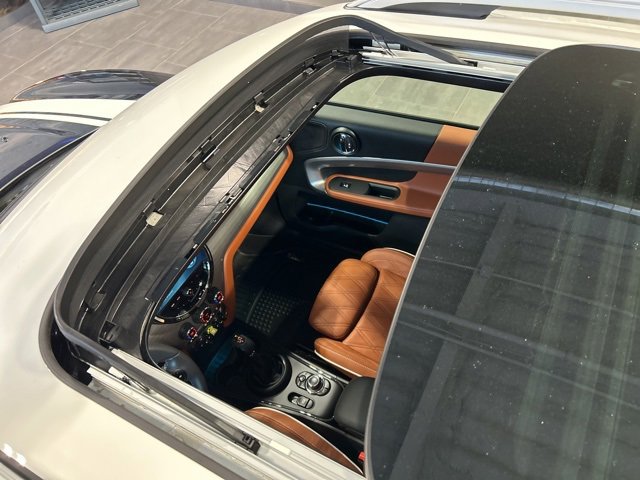 Used 2023 MINI Cooper Countryman SE w/ Storage Package image 50