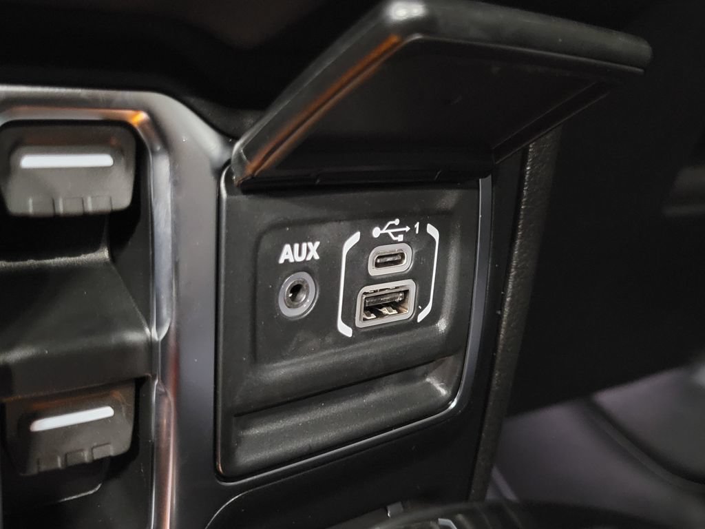 New 2026 Jeep Gladiator Mojave AWD/4WD image 14