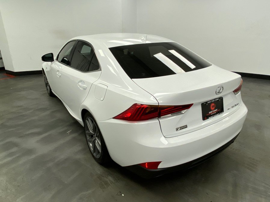 Used 2018 Lexus IS 300 AWD image 6