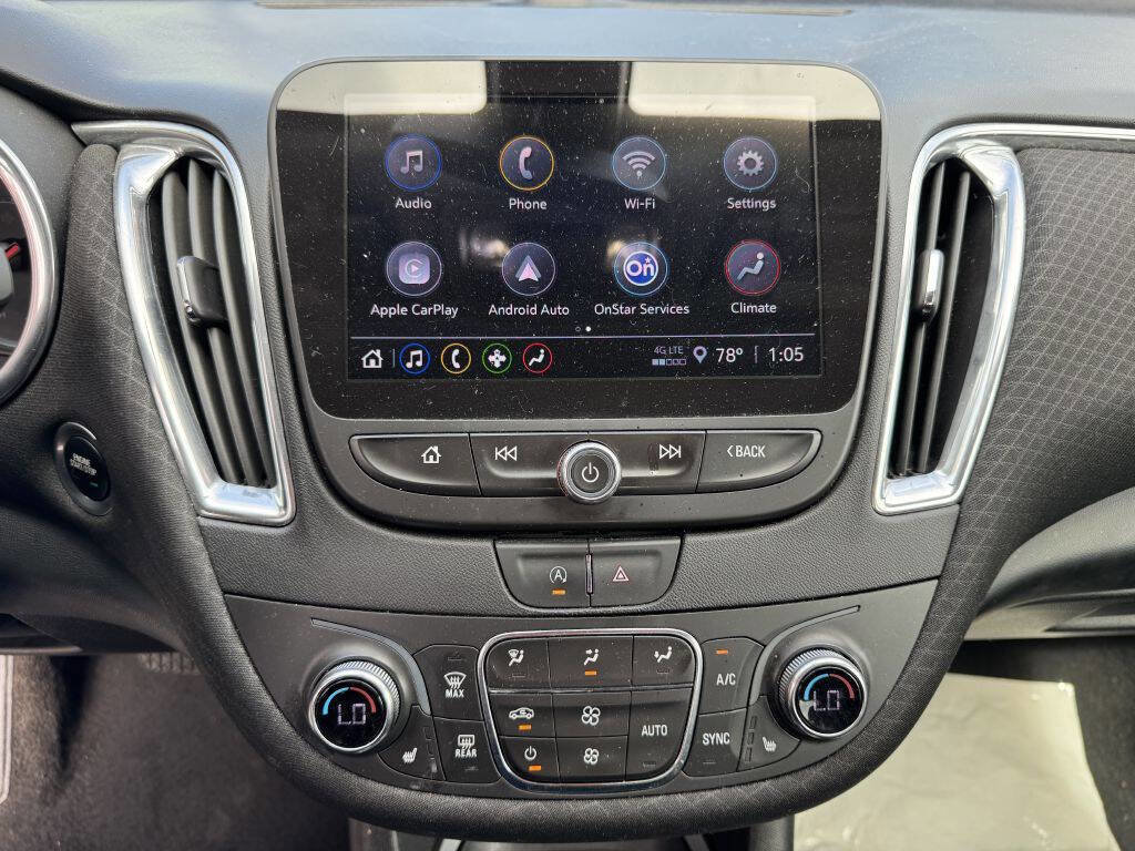 Used 2021 Chevrolet Malibu LT image 16