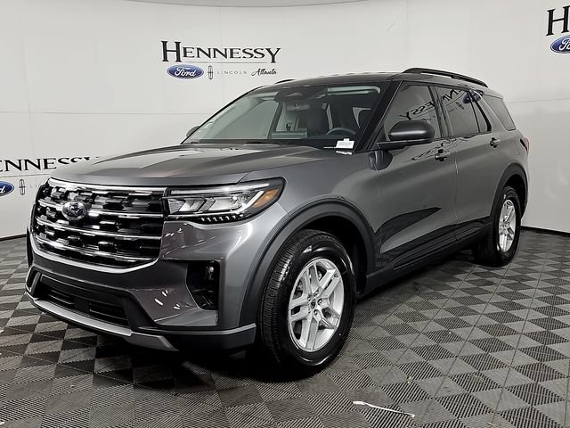 Used 2026 Ford Explorer Active w/ Active Comfort Package RWD image 2