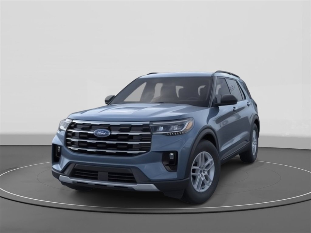 New 2026 Ford Explorer Active w/ Active Comfort Package image 2