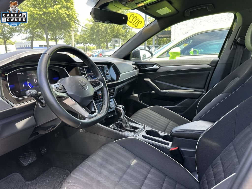 Used 2022 Volkswagen Jetta Sport FWD image 13