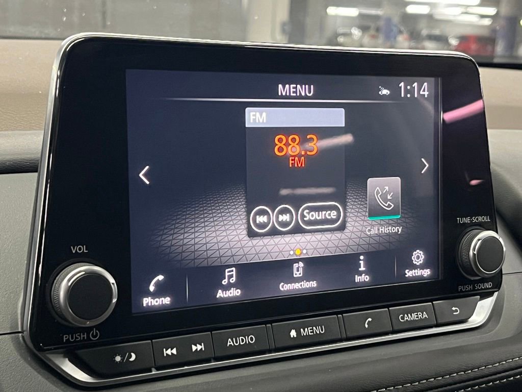 Used 2021 Nissan Rogue SV FWD image 25