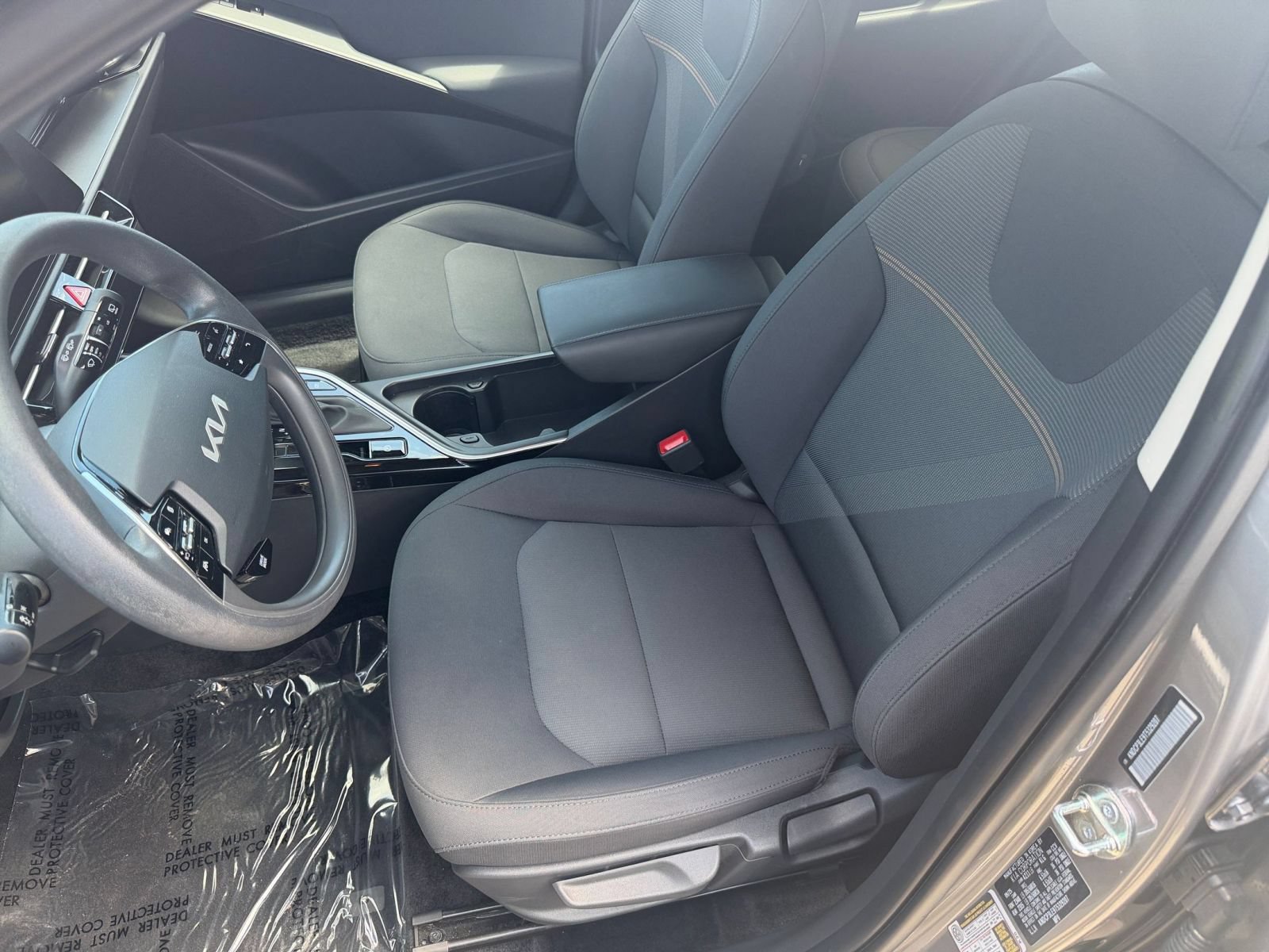 Used 2026 Kia Niro LX FWD image 34