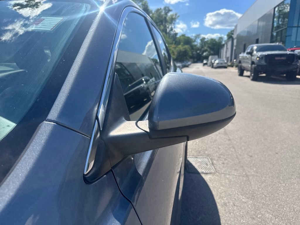 Used 2022 Buick Encore GX Select FWD image 34