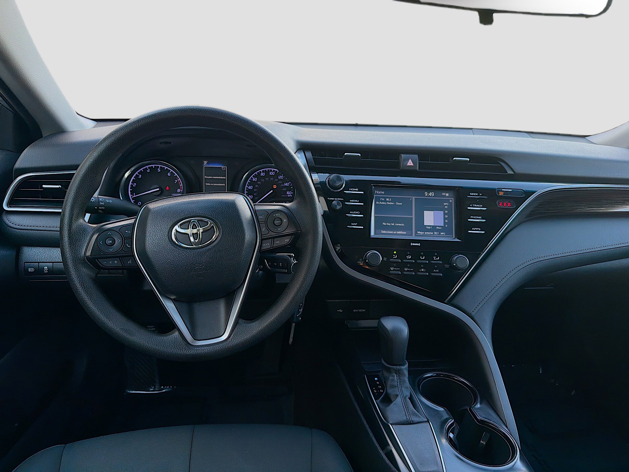Used 2020 Toyota Camry LE FWD image 18