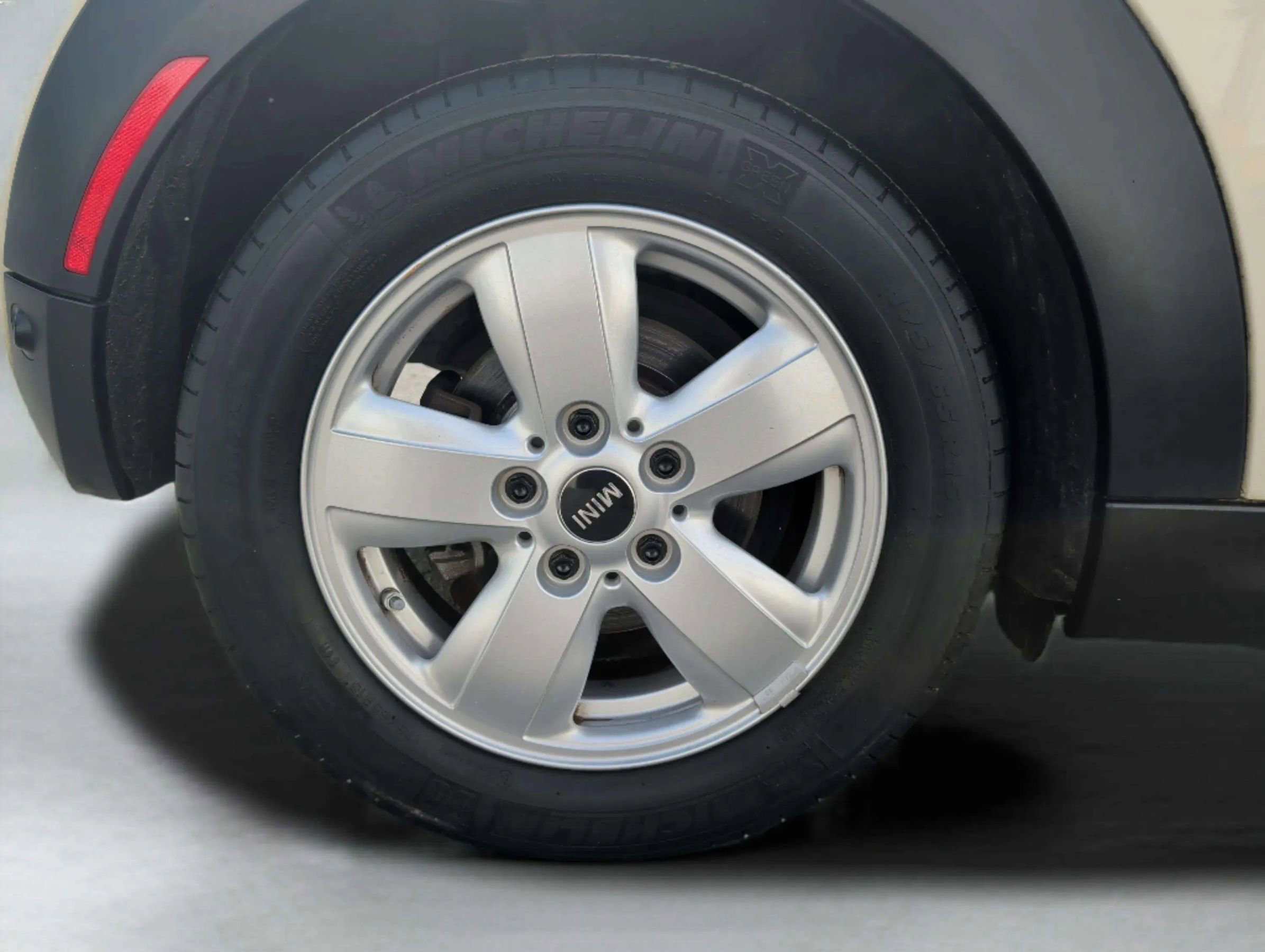 Used 2019 MINI Cooper 2-Door Hardtop FWD image 36