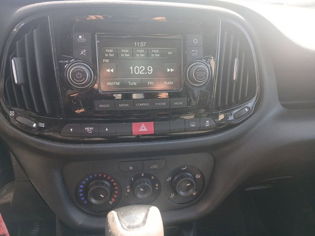 Used 2017 RAM ProMaster City Tradesman SLT w/ Rear Back-up Camera Group image 17