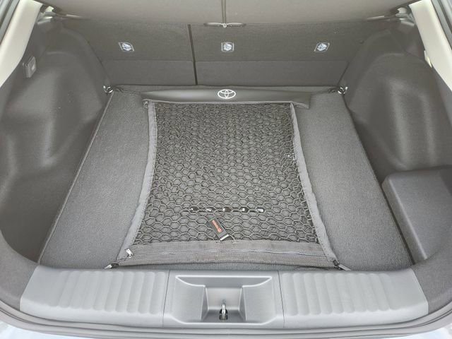 New 2026 Toyota Prius Plug-In Hybrid image 21