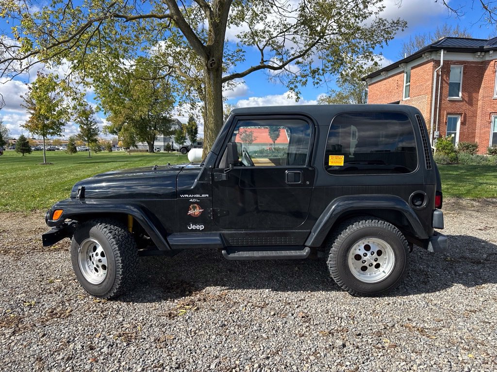 Used 1998 Jeep Wrangler Sahara AWD/4WD image 8
