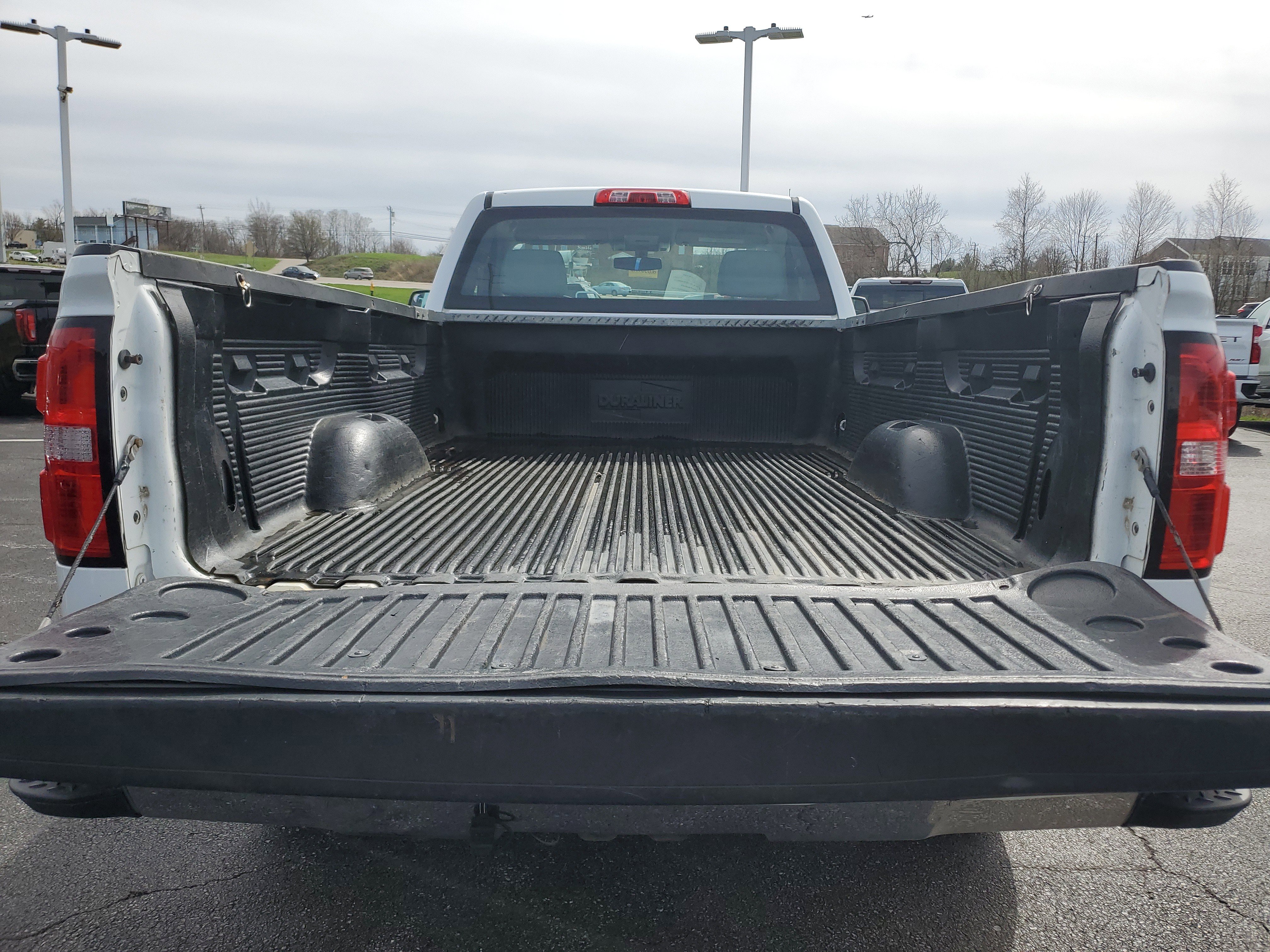 Used 2016 GMC Sierra 1500 2WD Regular Cab image 11