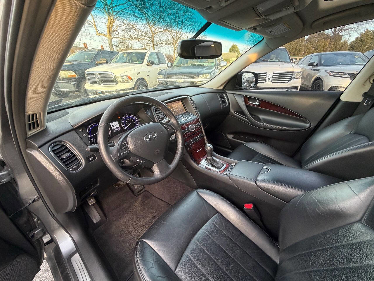 Used 2016 INFINITI QX50 Journey w/ Premium Package AWD/4WD image 15