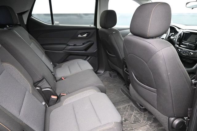 Used 2021 Chevrolet Traverse LS FWD image 14