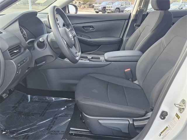 Used 2025 Nissan Sentra S image 5