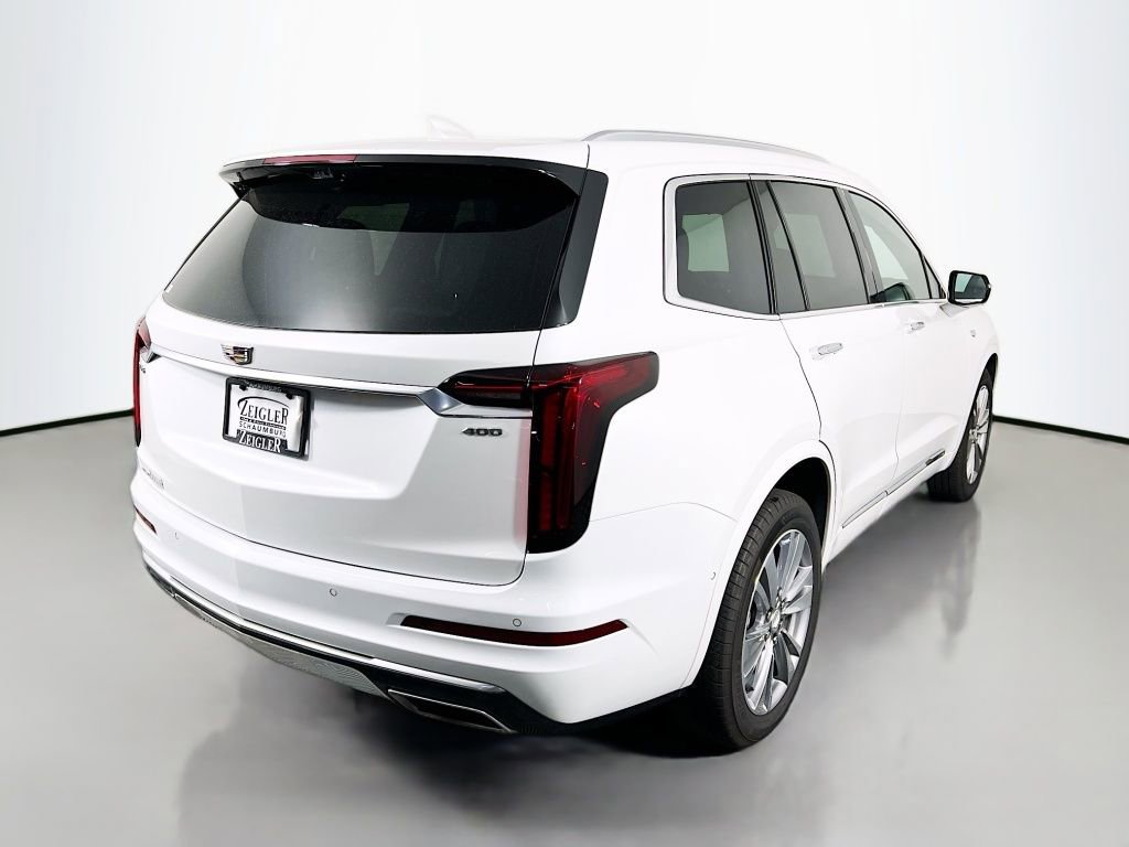 Used 2024 Cadillac XT6 Premium Luxury w/ Technology Package image 5