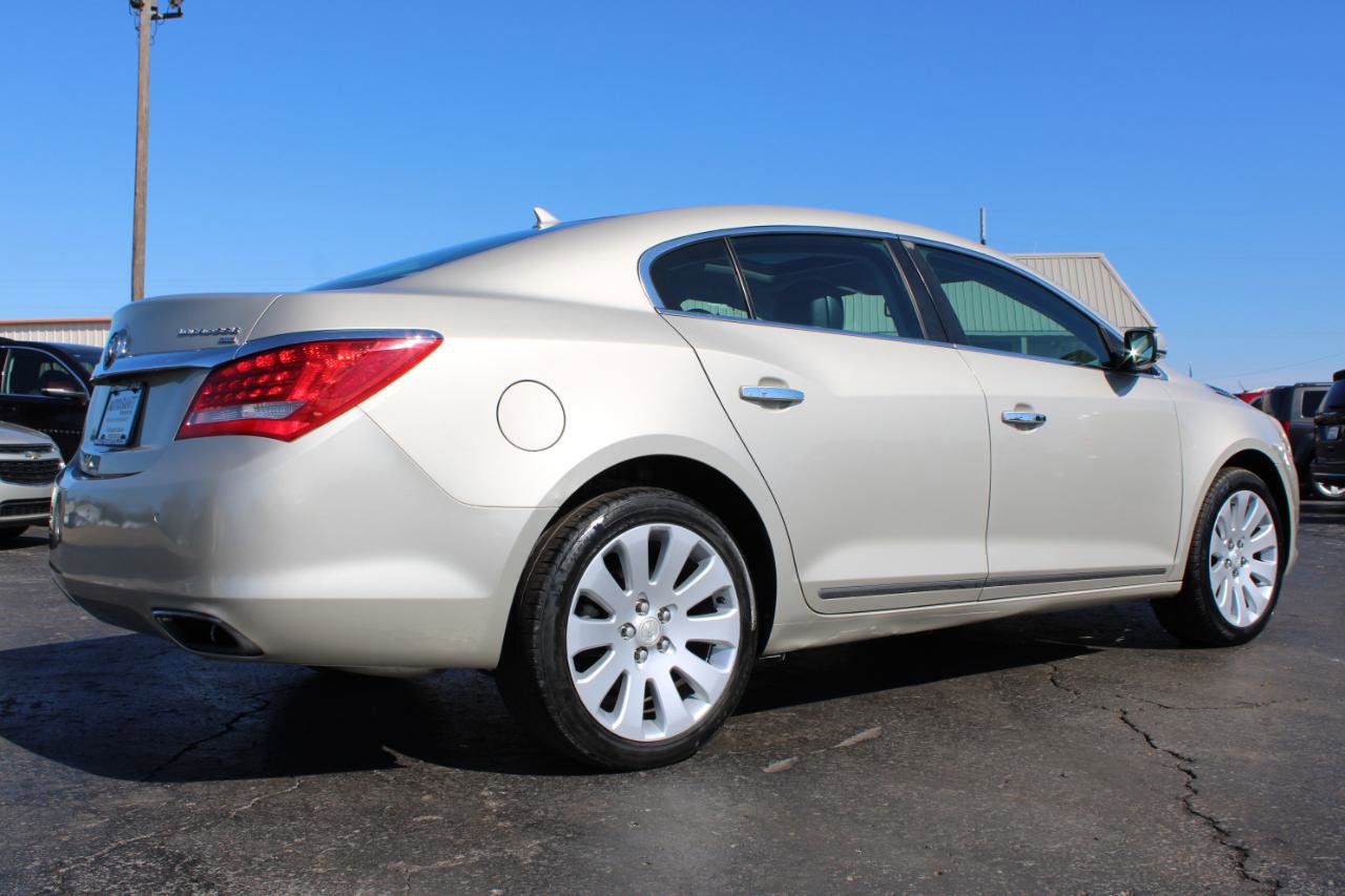 Used 2014 Buick LaCrosse Leather image 4