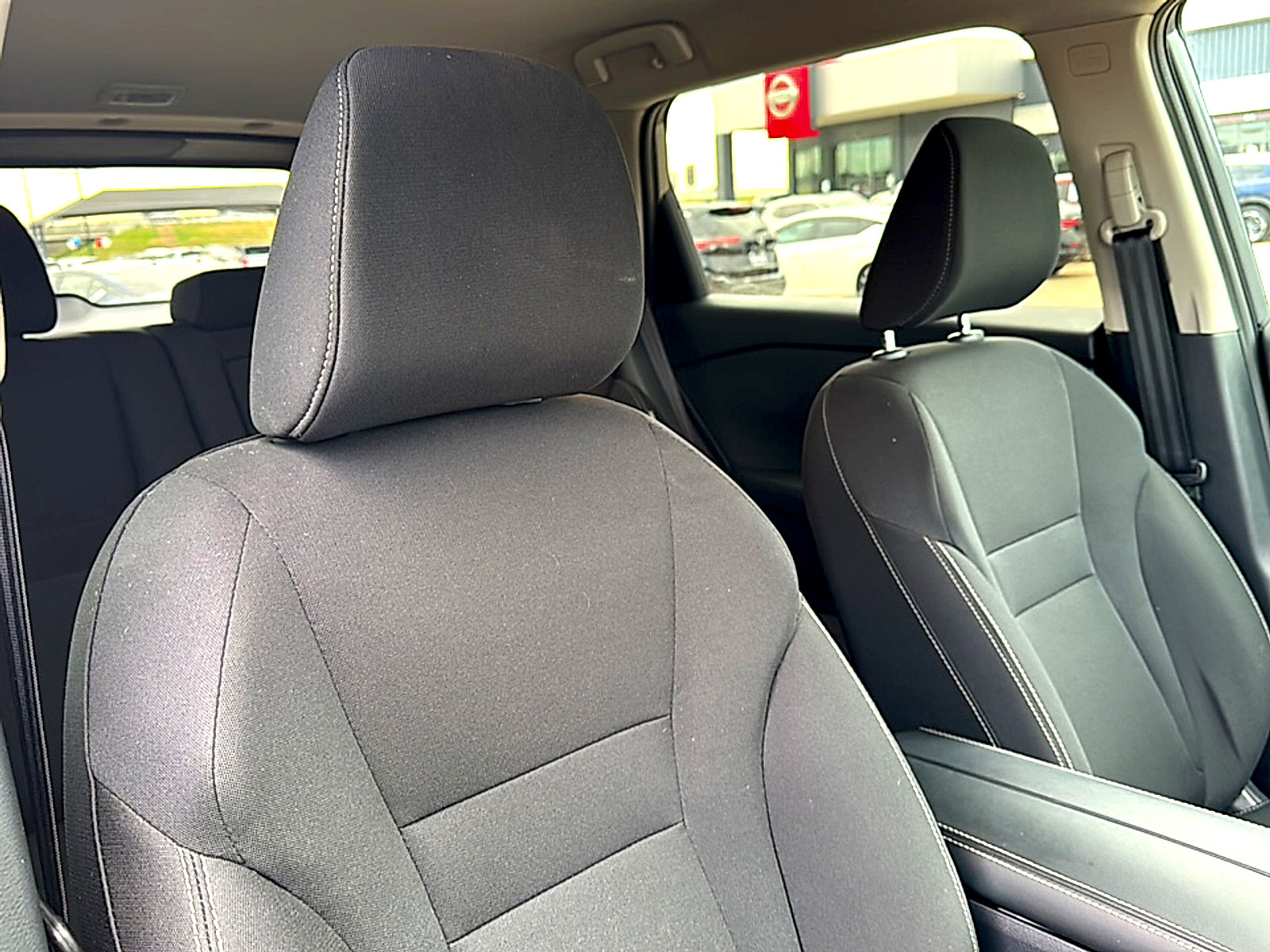 Certified 2025 Nissan Rogue S image 24