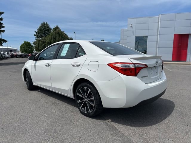 Used 2018 Toyota Corolla XSE FWD image 3
