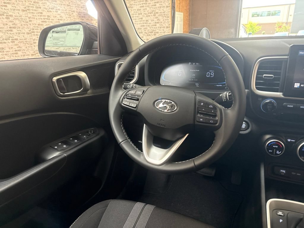 New 2026 Hyundai Venue SEL FWD image 18
