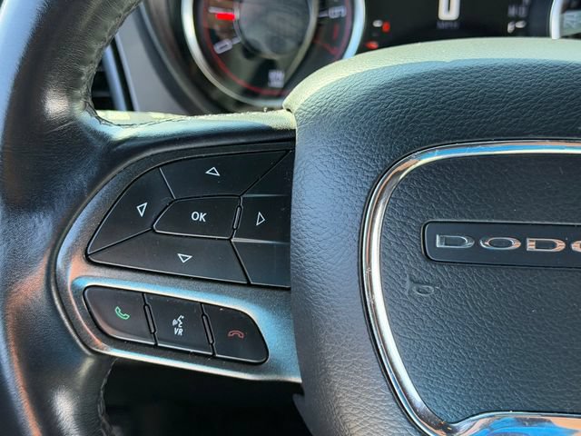 Used 2022 Dodge Challenger SXT RWD image 13