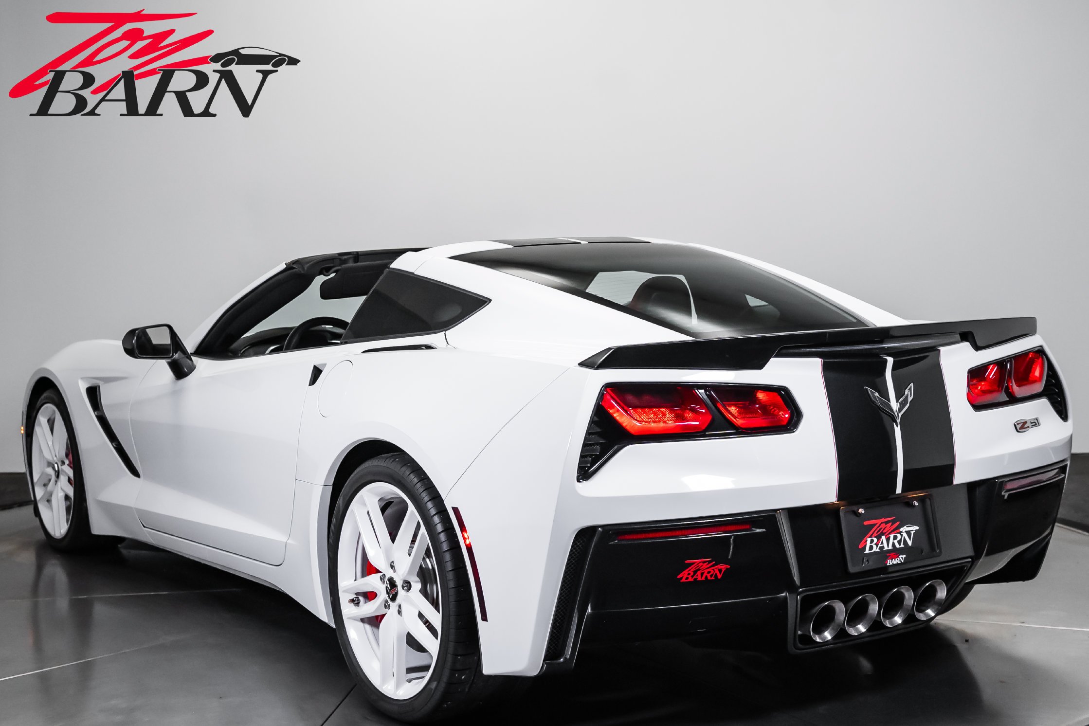 Used 2014 Chevrolet Corvette Stingray Coupe w/ 2LT Preferred Equipment Group RWD image 3