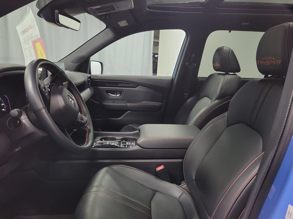 Used 2024 Honda Pilot TrailSport image 13