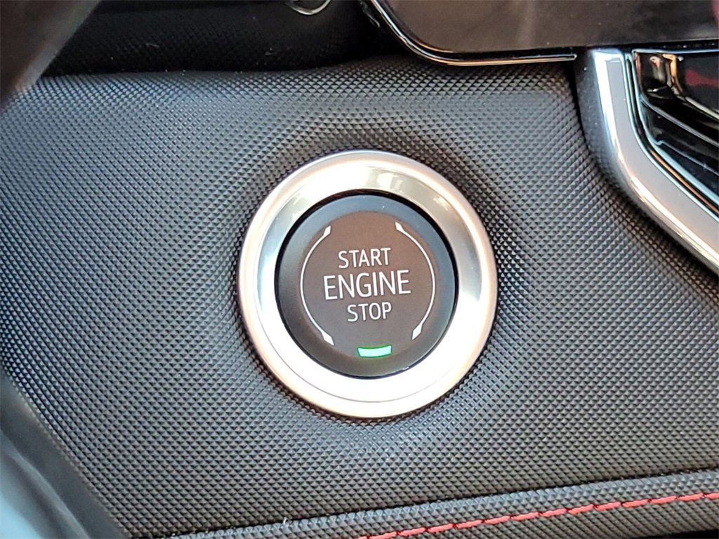 Used 2024 Chevrolet Colorado Z71 w/ Z71 Convenience Package 2 image 23