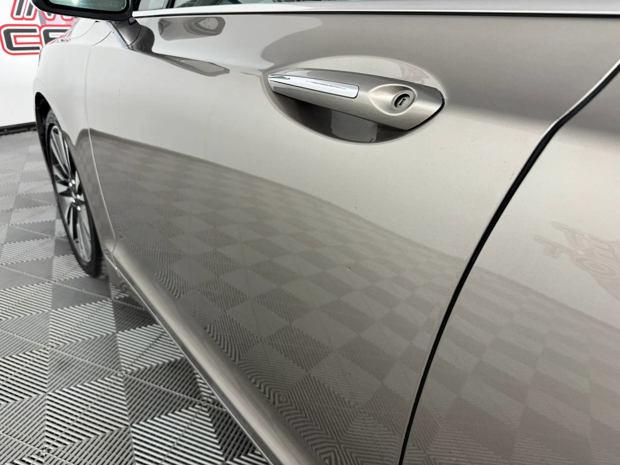 Used 2020 Lincoln MKZ Reserve FWD image 28