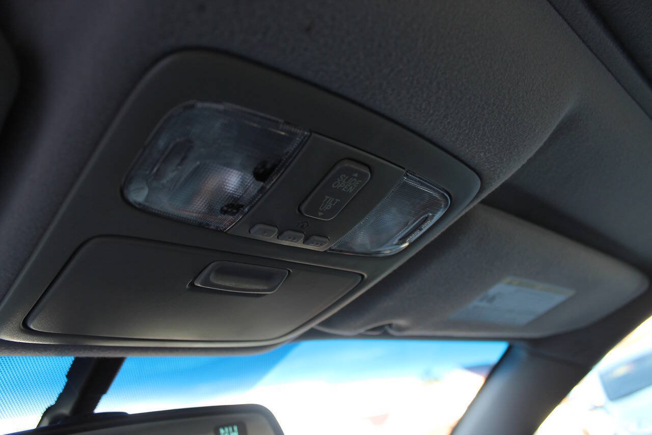 Used 2007 Toyota Solara SLE FWD image 35