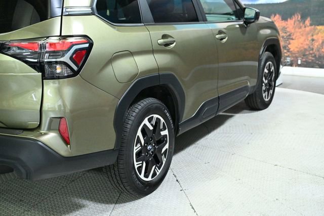 Certified 2026 Subaru Forester Premium image 9
