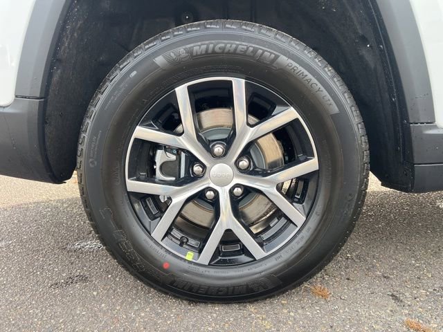 New 2025 Jeep Grand Cherokee L Limited w/ Luxury Tech Group II image 4