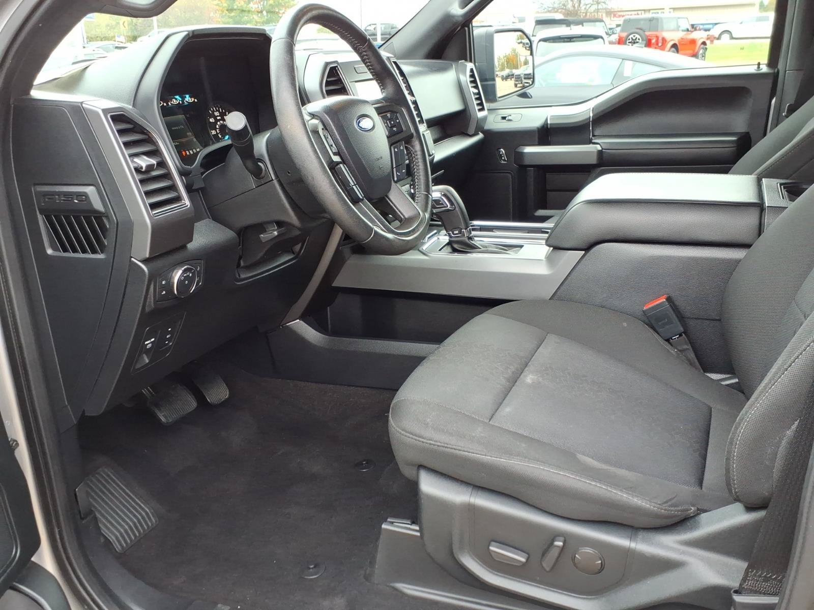 Used 2020 Ford F150 XLT w/ Equipment Group 302A Luxury AWD/4WD image 10