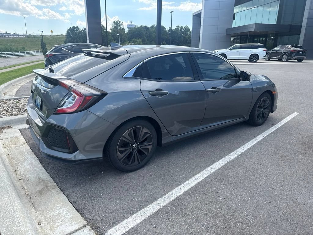 Used 2018 Honda Civic EX image 5