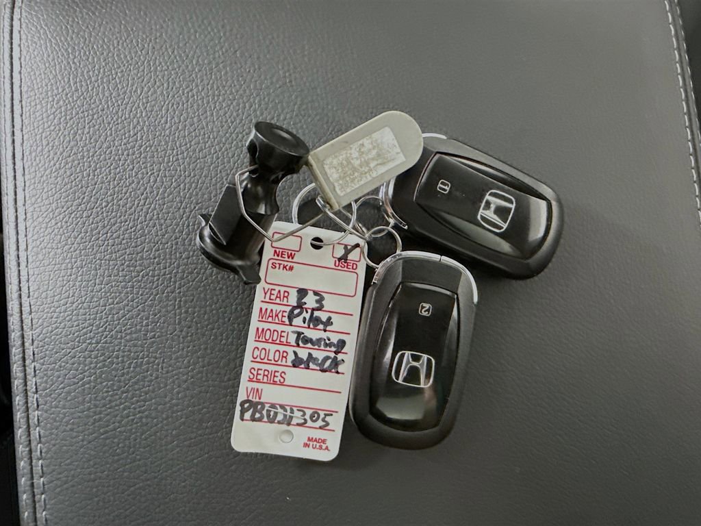 Certified 2023 Honda Pilot Touring image 16