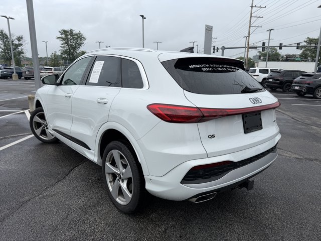 Used 2025 Audi Q5 Premium Plus w/ Premium Plus AWD/4WD image 3