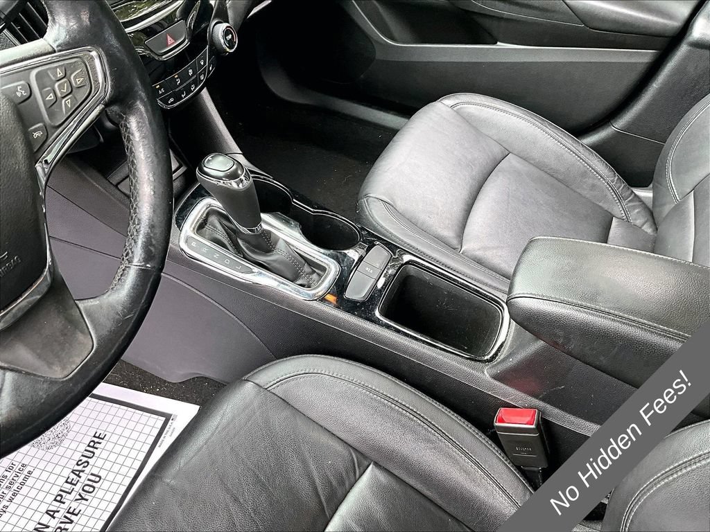 Used 2017 Chevrolet Cruze Premier FWD image 13