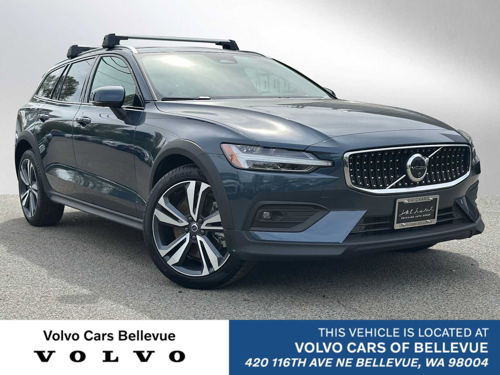 Used 2026 Volvo V60 B5 Cross Country Plus w/ Climate Package AWD/4WD image 1